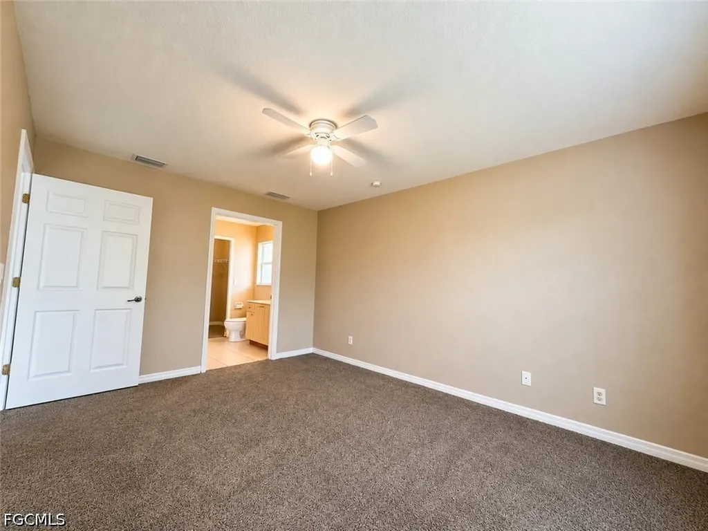 3304 Skyline Boulevard Cape Coral FL 33914