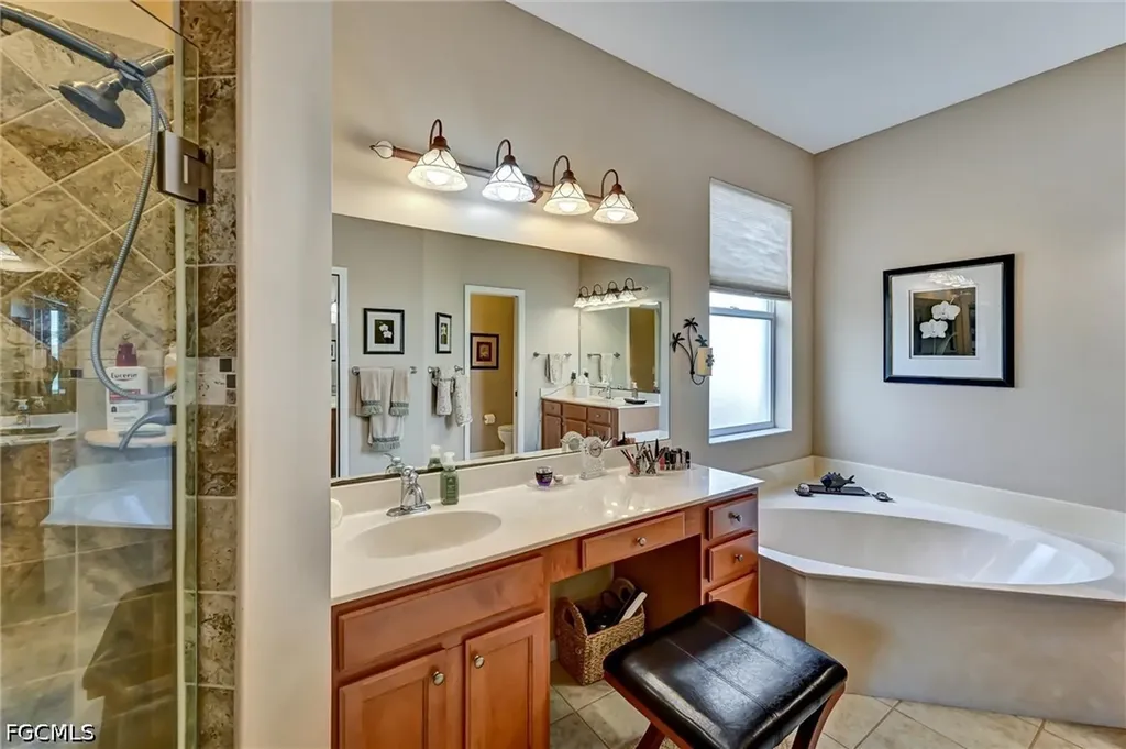 8911 Cranes Nest Court Fort Myers FL 33908
