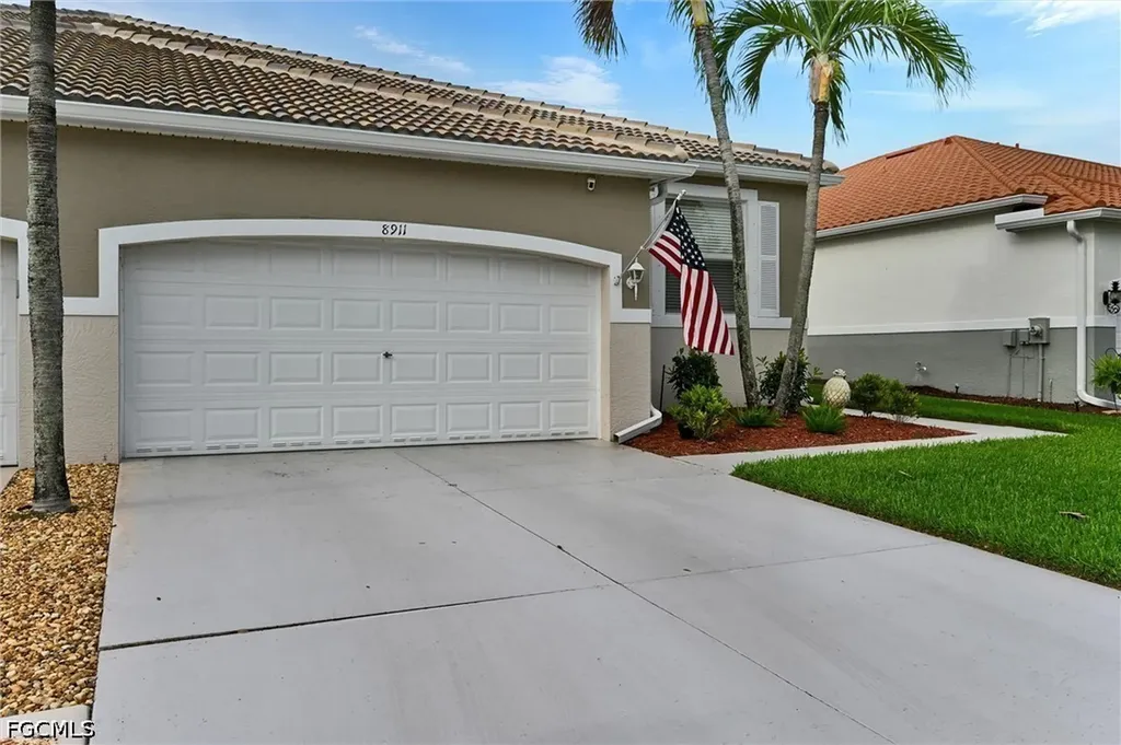 8911 Cranes Nest Court Fort Myers FL 33908