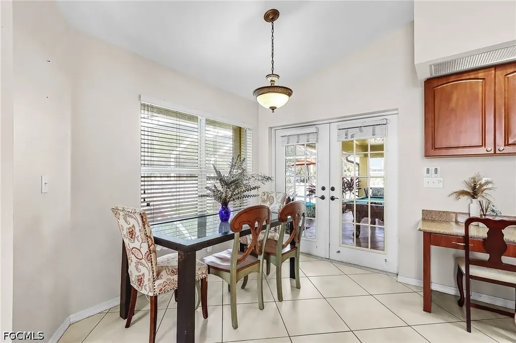 1721 SW 30th Terrace Cape Coral FL 33914