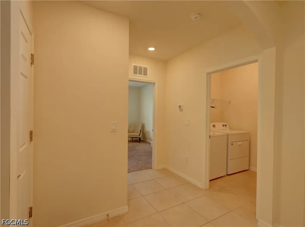 328 SW 24th Place Cape Coral FL 33991