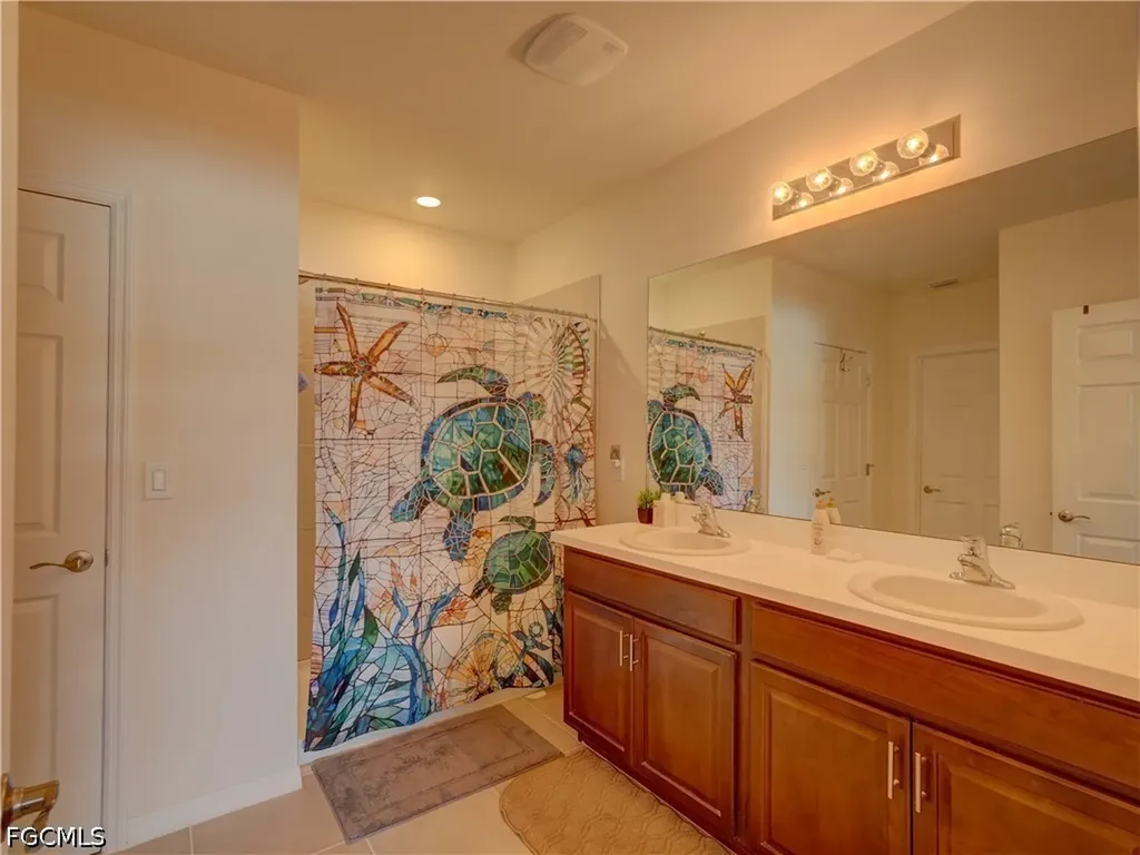 328 SW 24th Place Cape Coral FL 33991