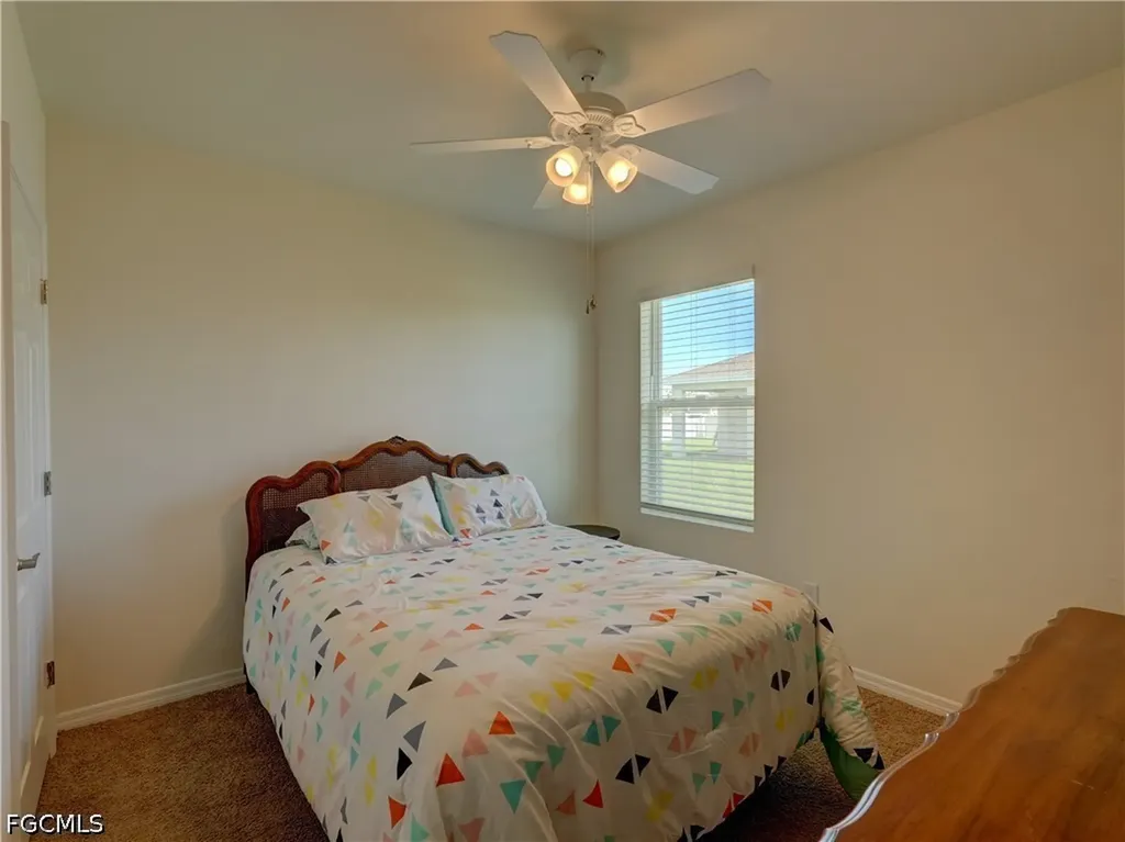 328 SW 24th Place Cape Coral FL 33991