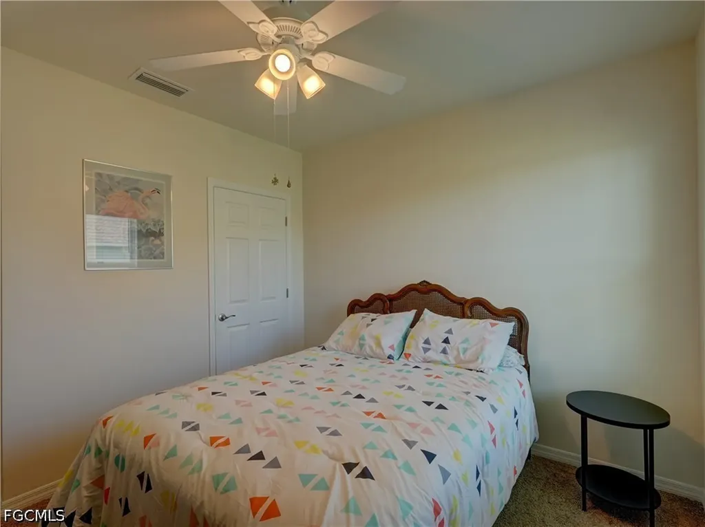328 SW 24th Place Cape Coral FL 33991