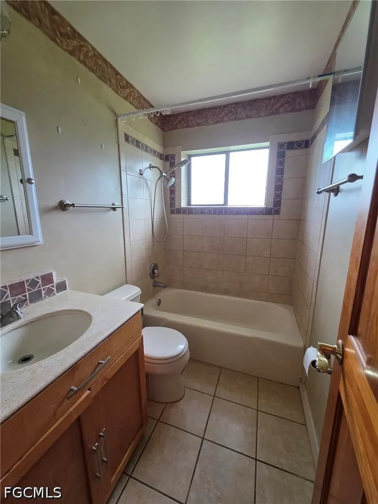 1507 Markdale Street E Lehigh Acres FL 33936