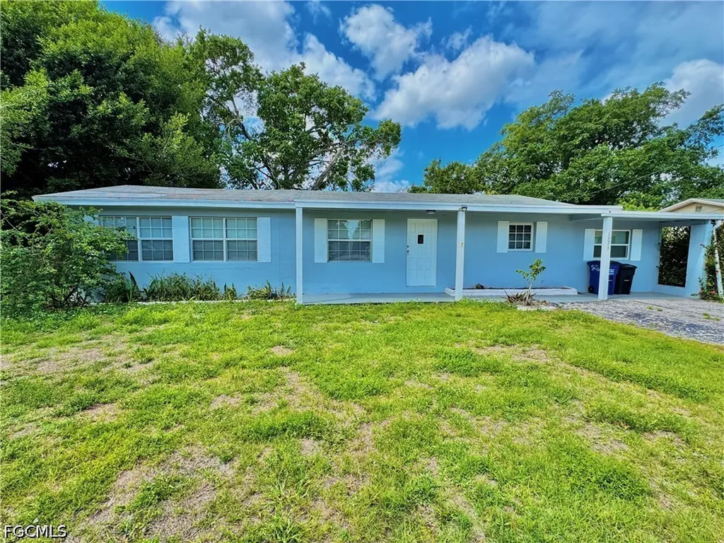 1275 Gramac Drive North Fort Myers FL 33917