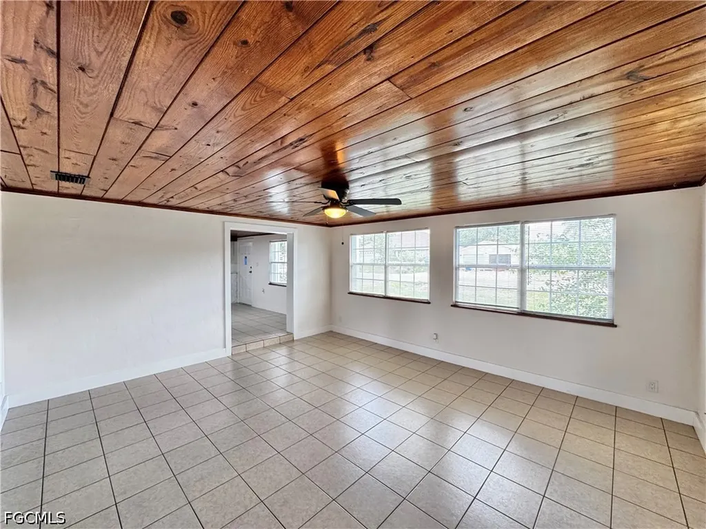 1275 Gramac Drive North Fort Myers FL 33917