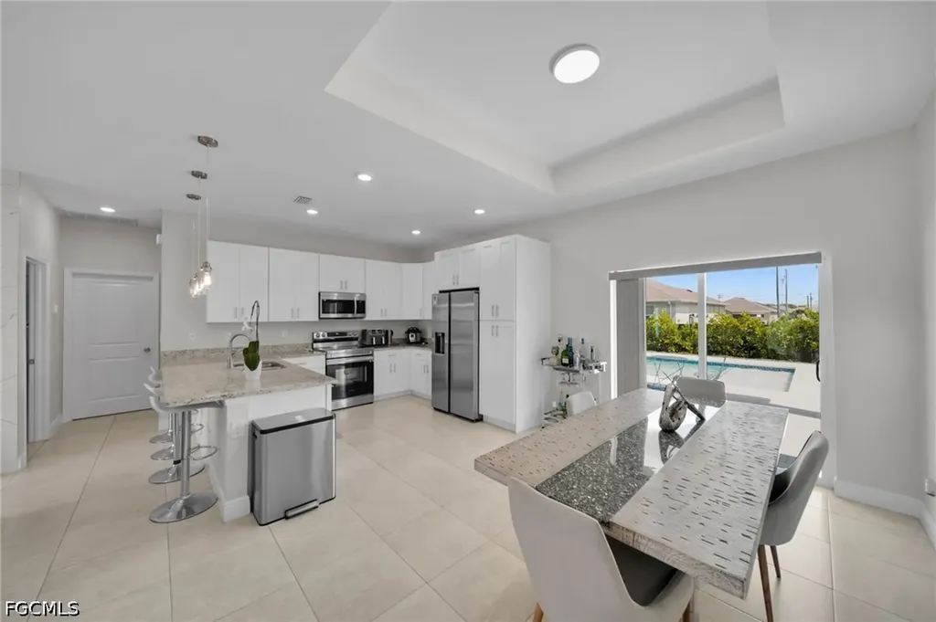 405 NW 10th Street Cape Coral FL 33993