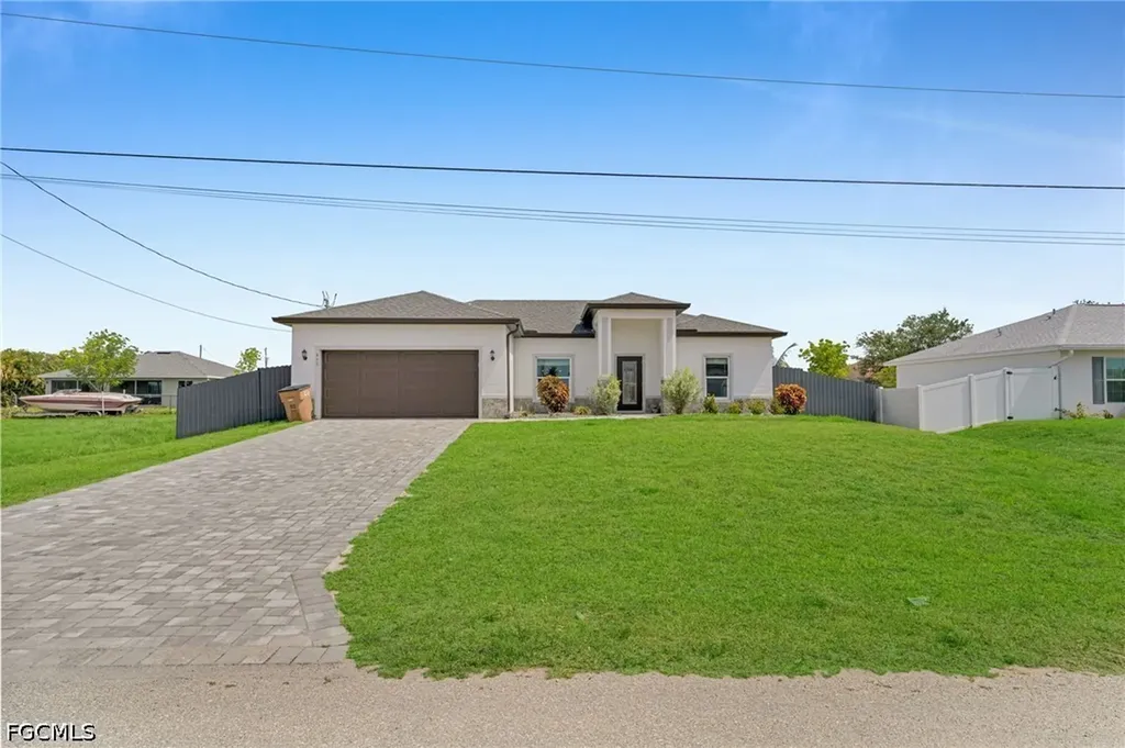 405 NW 10th Street Cape Coral FL 33993