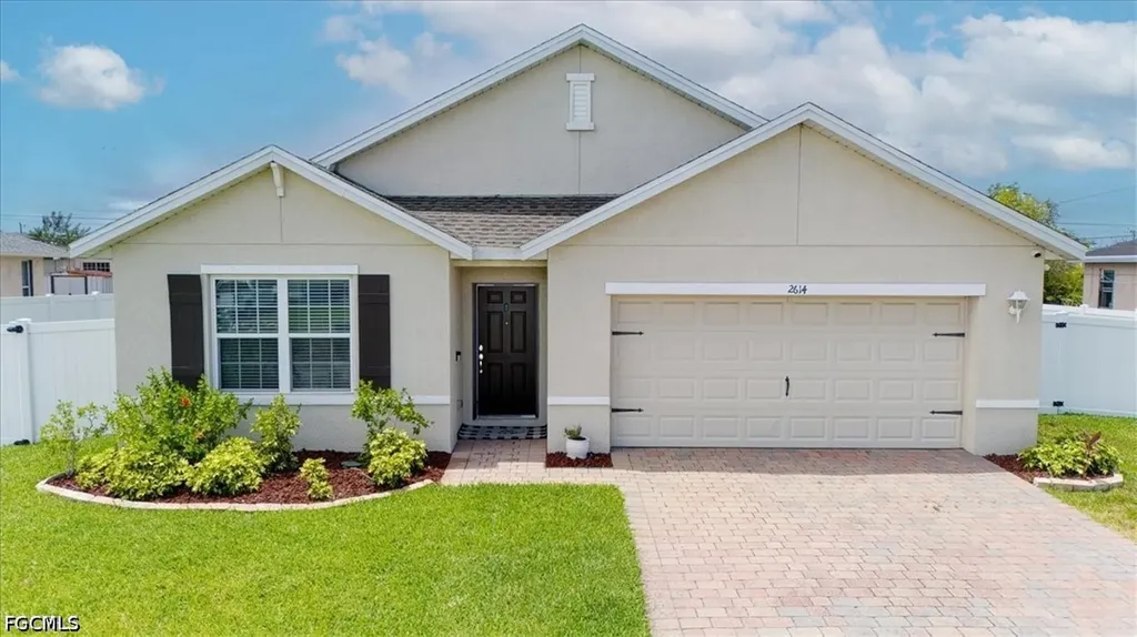 2614 SW 1st Avenue Cape Coral FL 33914