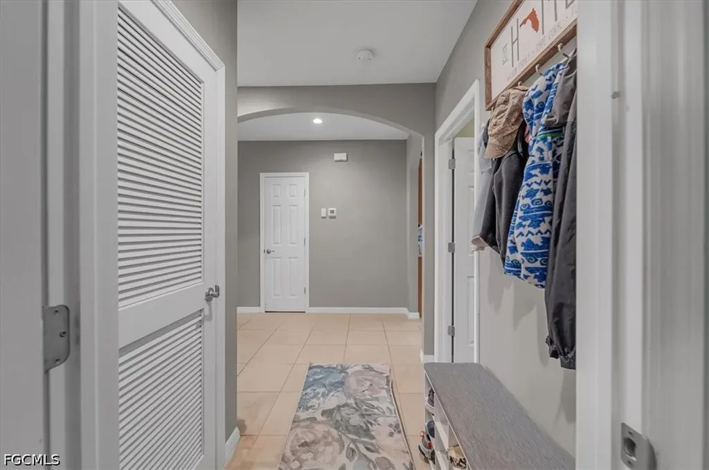 2614 SW 1st Avenue Cape Coral FL 33914