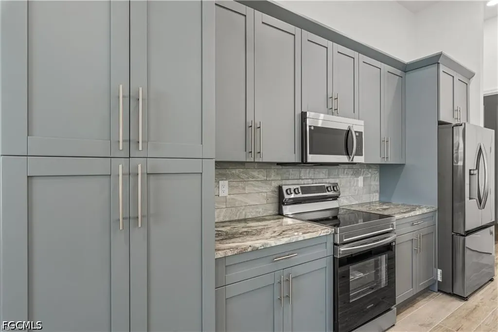 4107 NW 37th Street Cape Coral FL 33993