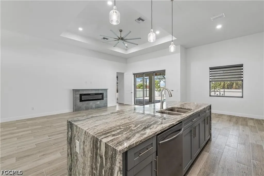 4107 NW 37th Street Cape Coral FL 33993