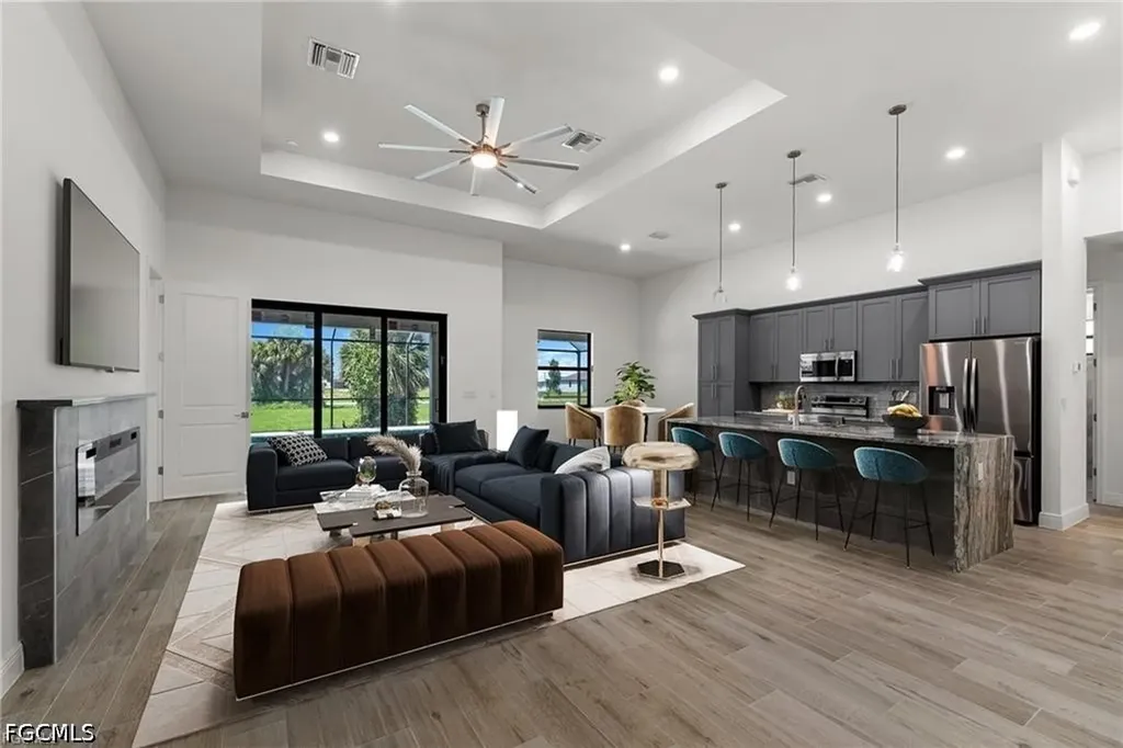 4107 NW 37th Street Cape Coral FL 33993