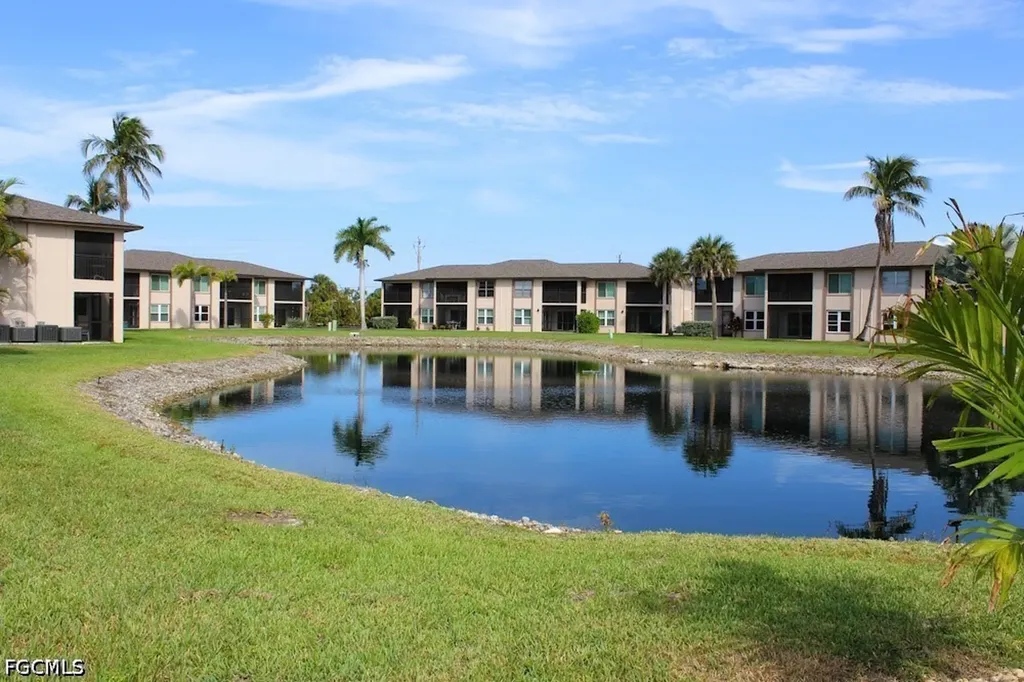 16881 Davis Road Fort Myers FL 33908