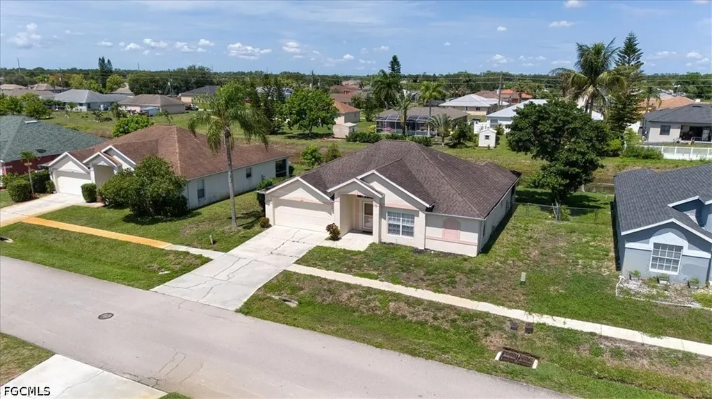 4664 Varsity Circle Lehigh Acres FL 33971