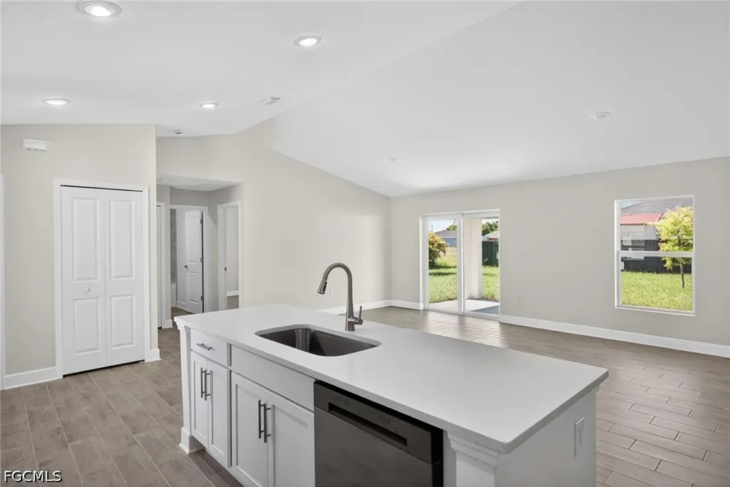1506 NW 19th Street Cape Coral FL 33993