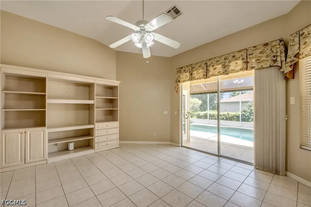 8904 Baytowne Loop Fort Myers FL 33908