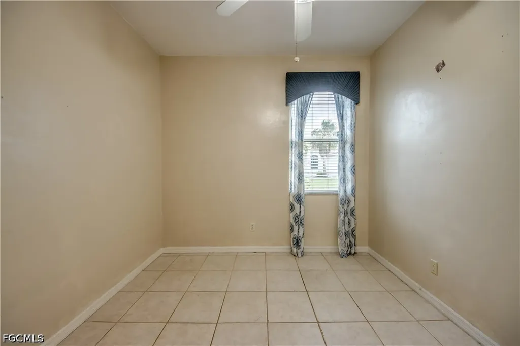 8904 Baytowne Loop Fort Myers FL 33908
