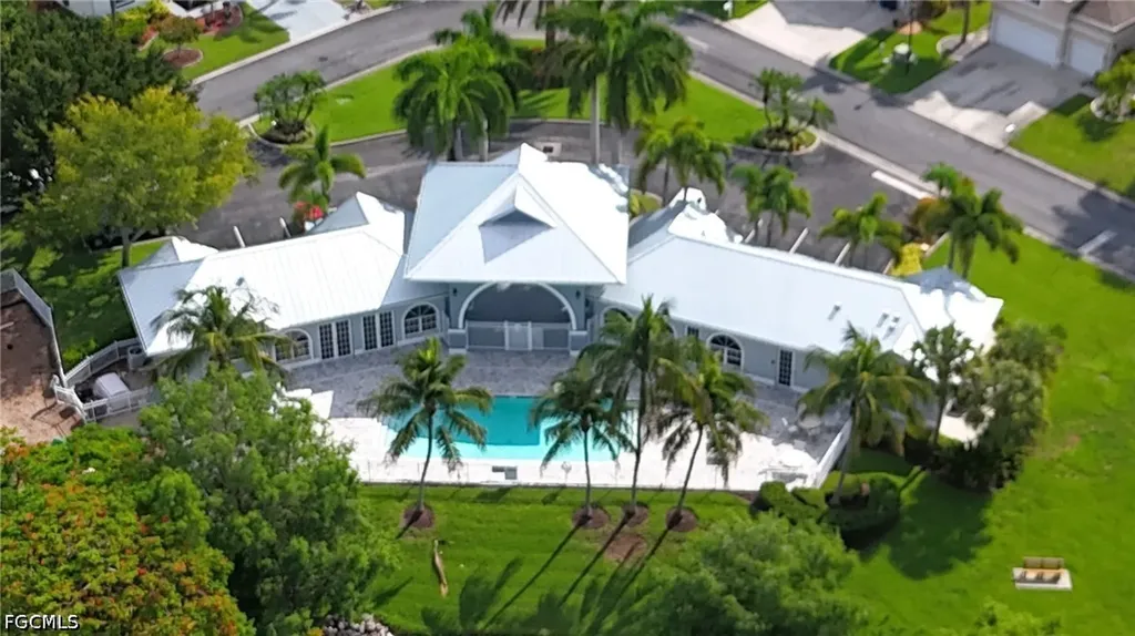 8904 Baytowne Loop Fort Myers FL 33908