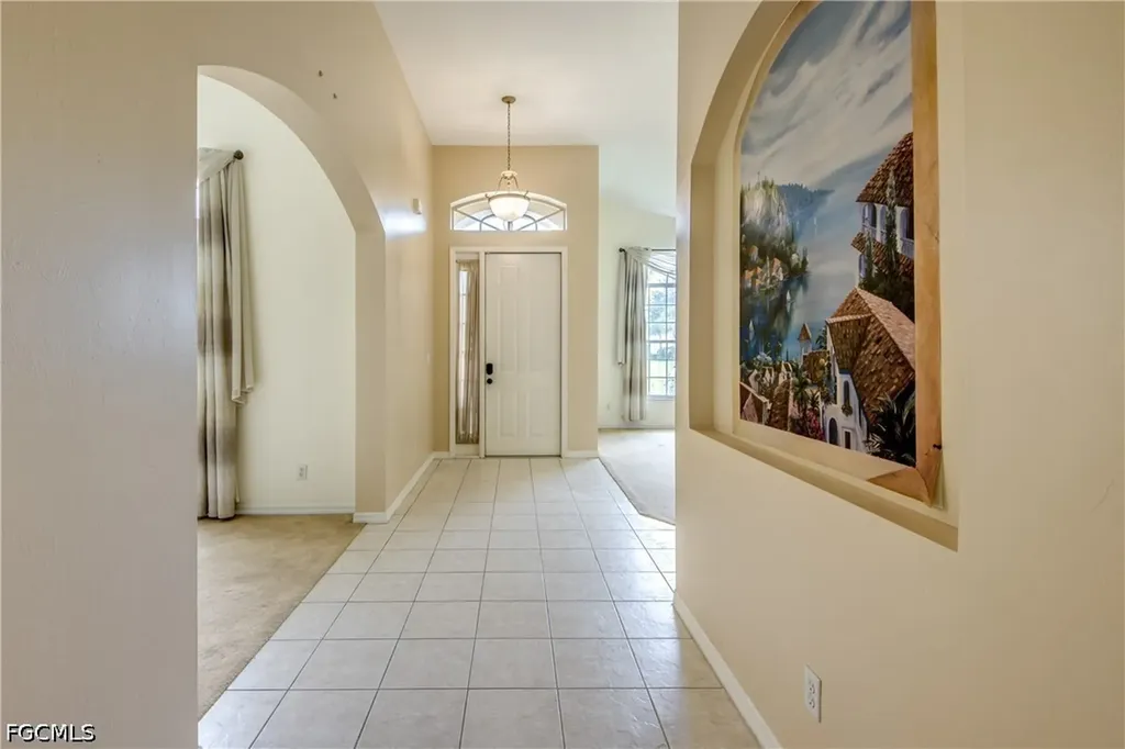 8904 Baytowne Loop Fort Myers FL 33908