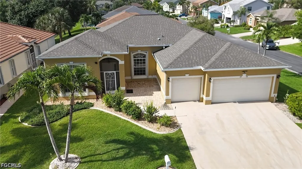 8904 Baytowne Loop Fort Myers FL 33908