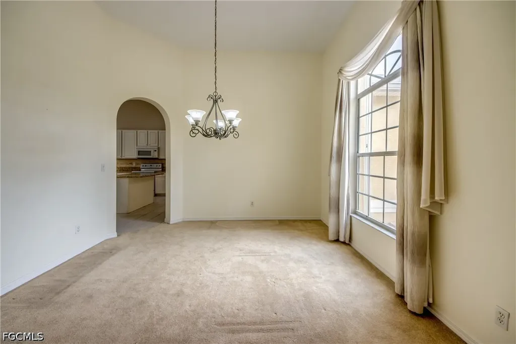 8904 Baytowne Loop Fort Myers FL 33908