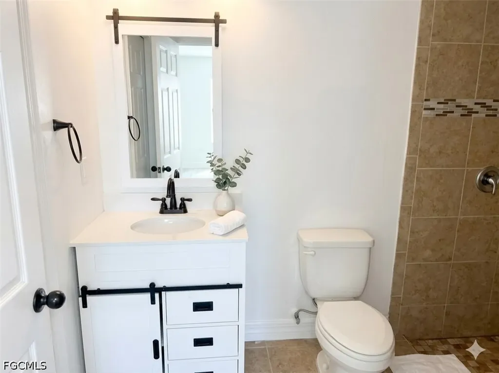 318 SE 46th Lane Cape Coral FL 33904