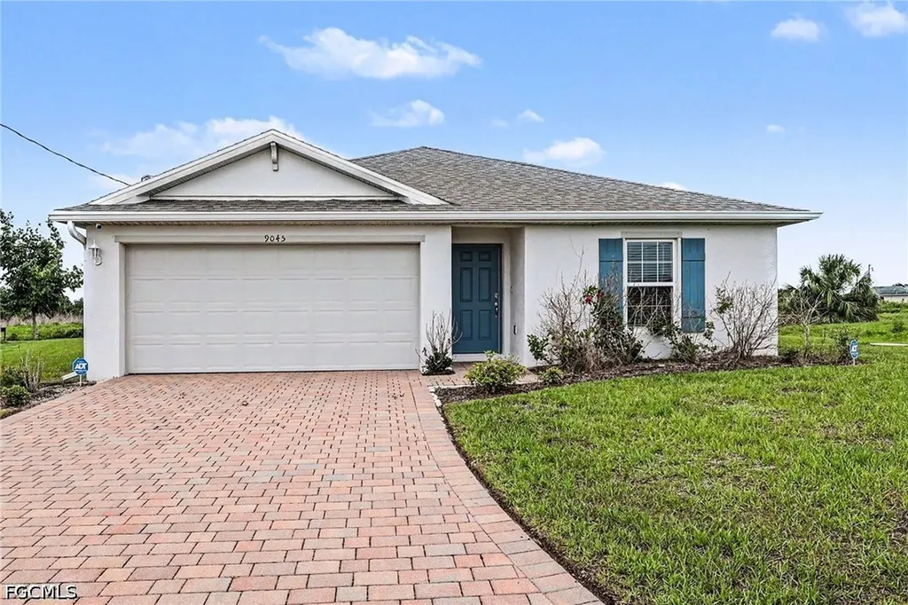 9045 Maywood Circle Labelle FL 33935