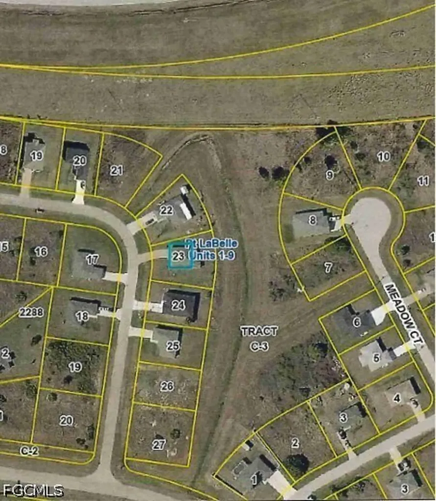 9045 Maywood Circle Labelle FL 33935