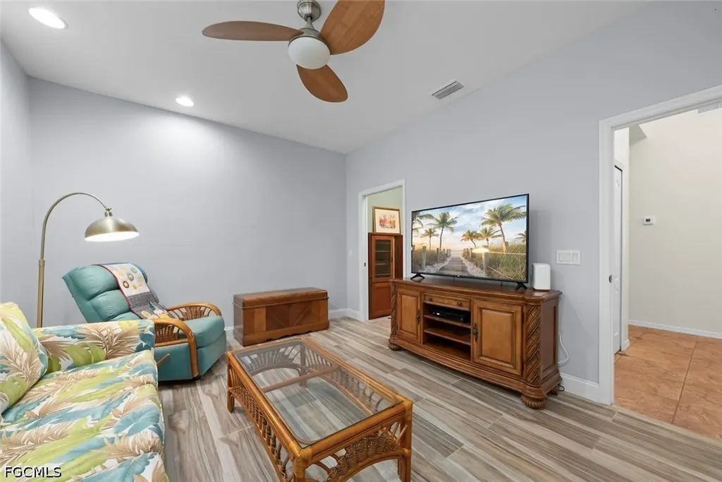 20024 Lake Vista Circle Lehigh Acres FL 33936