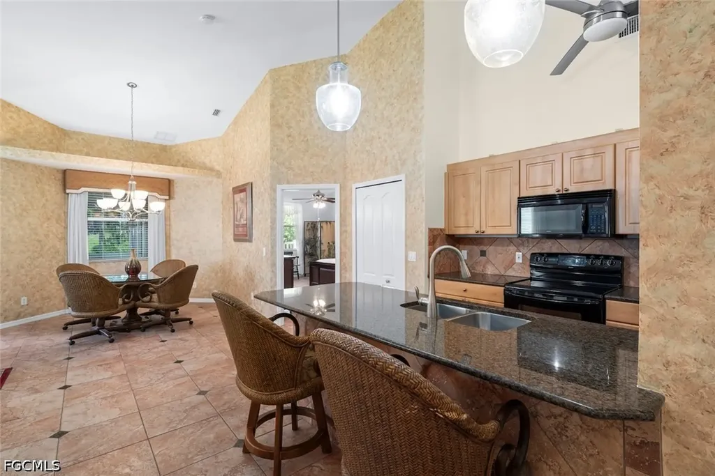 20024 Lake Vista Circle Lehigh Acres FL 33936