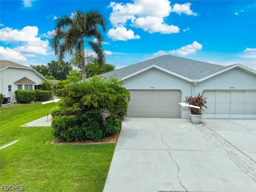 20024 Lake Vista Circle Lehigh Acres FL 33936
