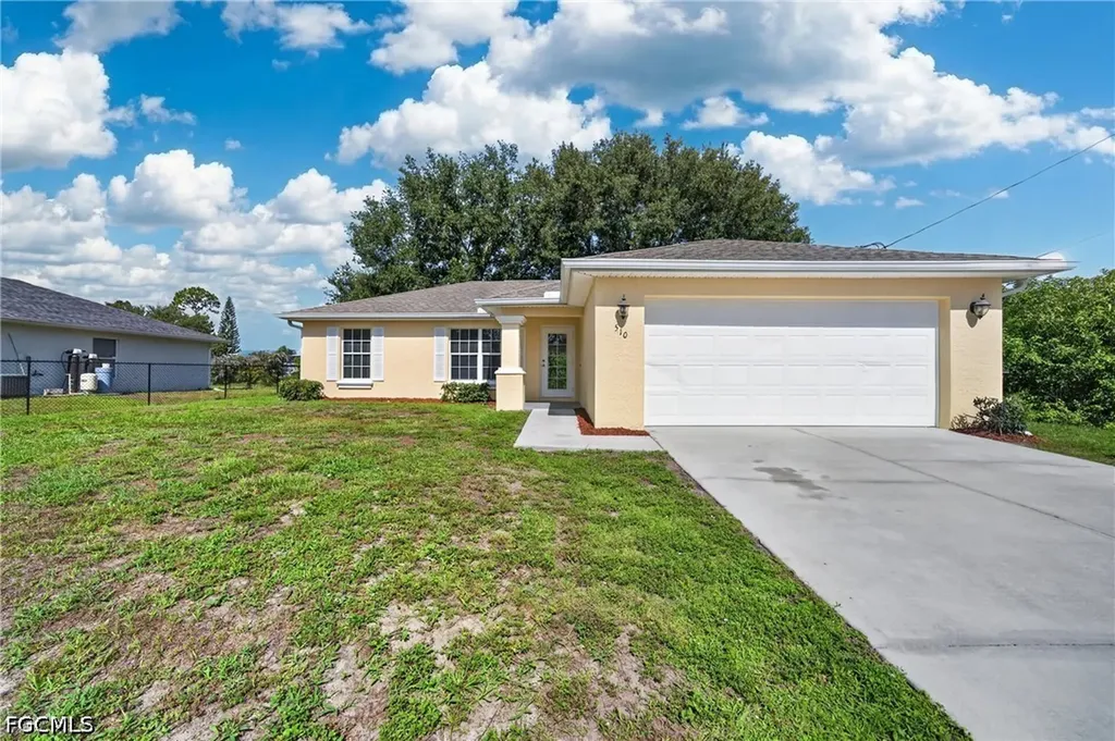 510 Beach Avenue S Lehigh Acres FL 33974