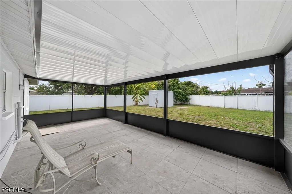 2254 9th Terrace Lehigh Acres FL 33936