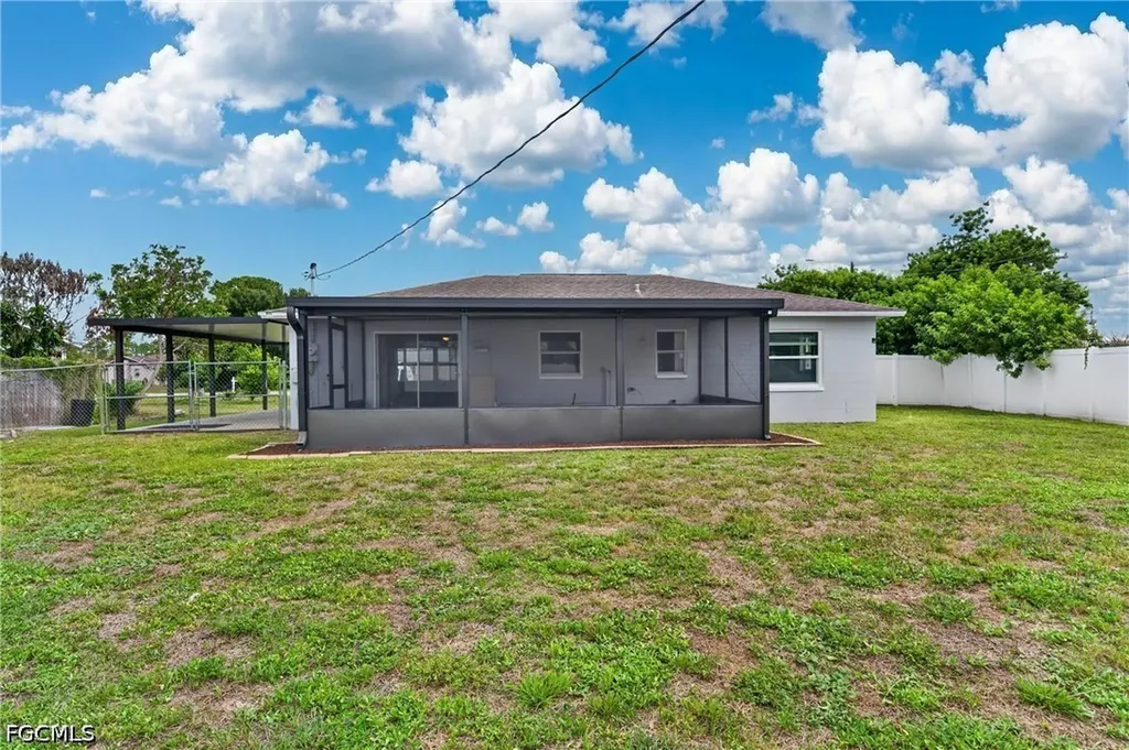 2254 9th Terrace Lehigh Acres FL 33936