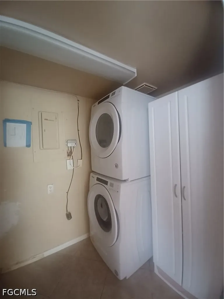 4100 Steamboat Bend E Fort Myers FL 33919