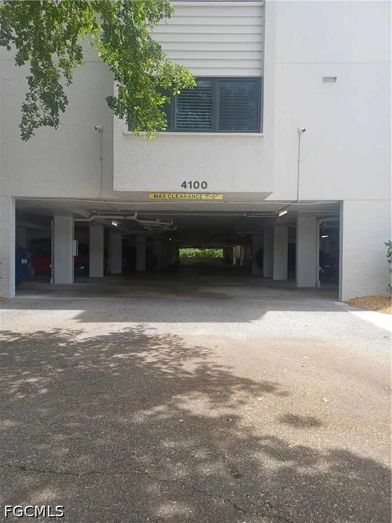 4100 Steamboat Bend E Fort Myers FL 33919