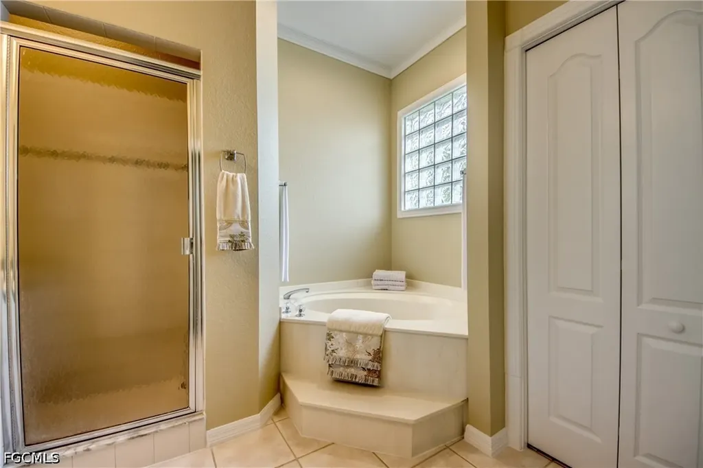 3426 SW 7th Lane Cape Coral FL 33991
