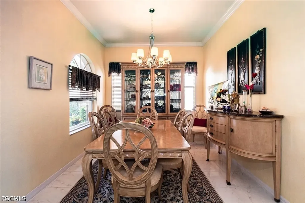 2540 Keystone Lake Drive Cape Coral FL 33909