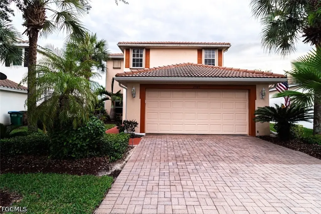 2540 Keystone Lake Drive Cape Coral FL 33909