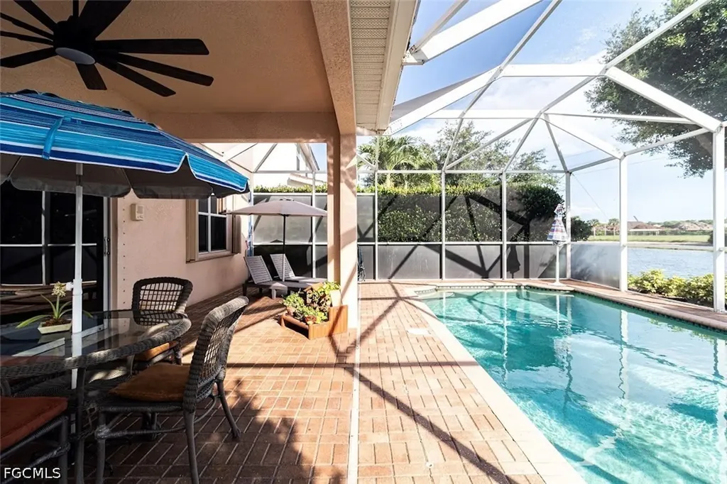 2540 Keystone Lake Drive Cape Coral FL 33909