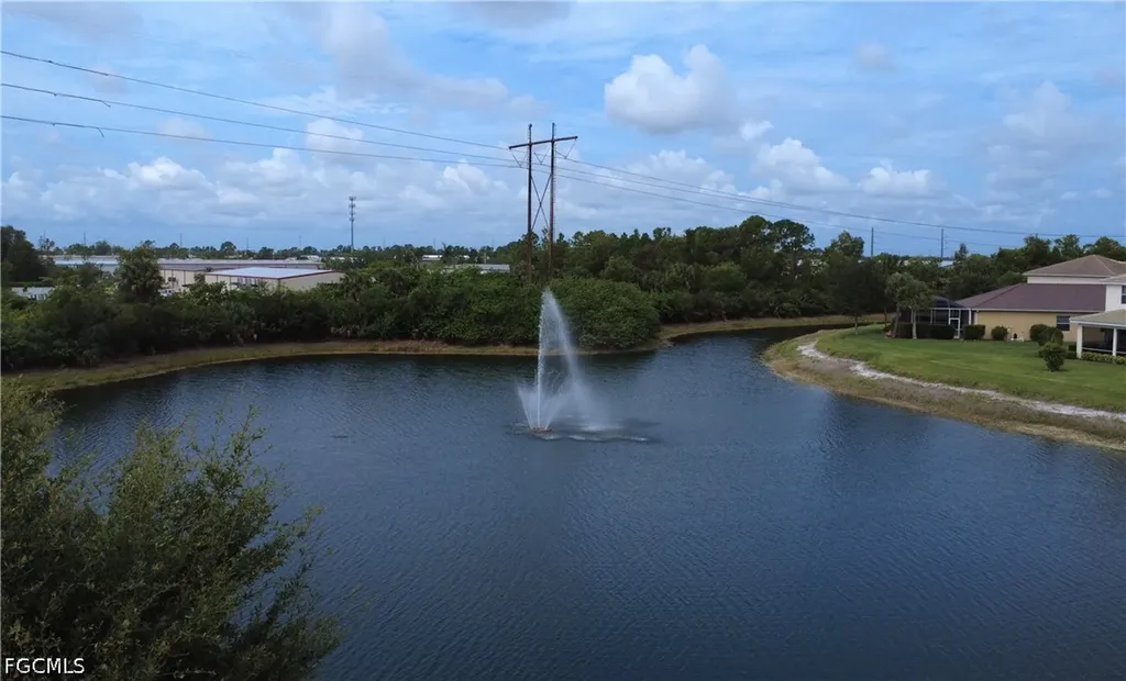 2540 Keystone Lake Drive Cape Coral FL 33909