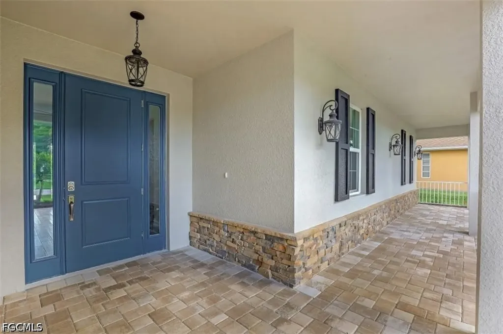 37 SE 23rd Avenue Cape Coral FL 33990