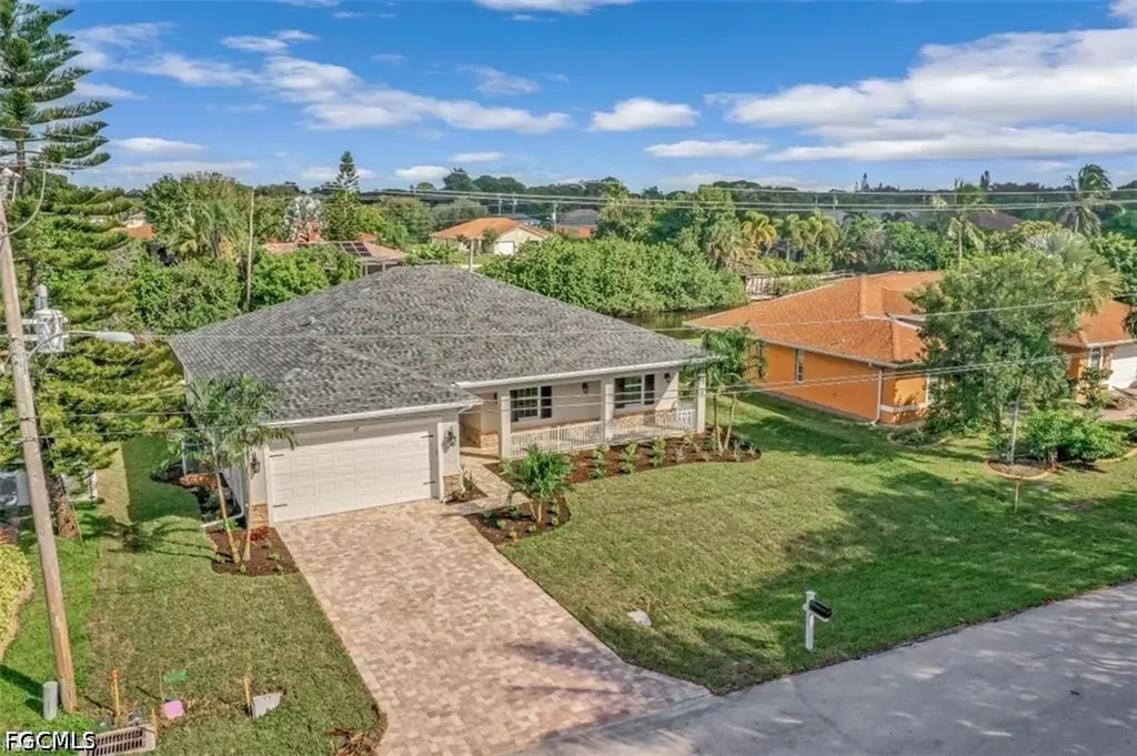 37 SE 23rd Avenue Cape Coral FL 33990