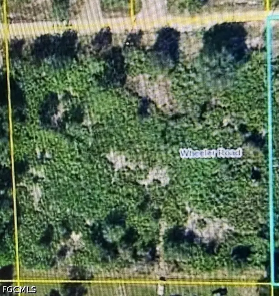 7587 20th Terrace Labelle FL 33935
