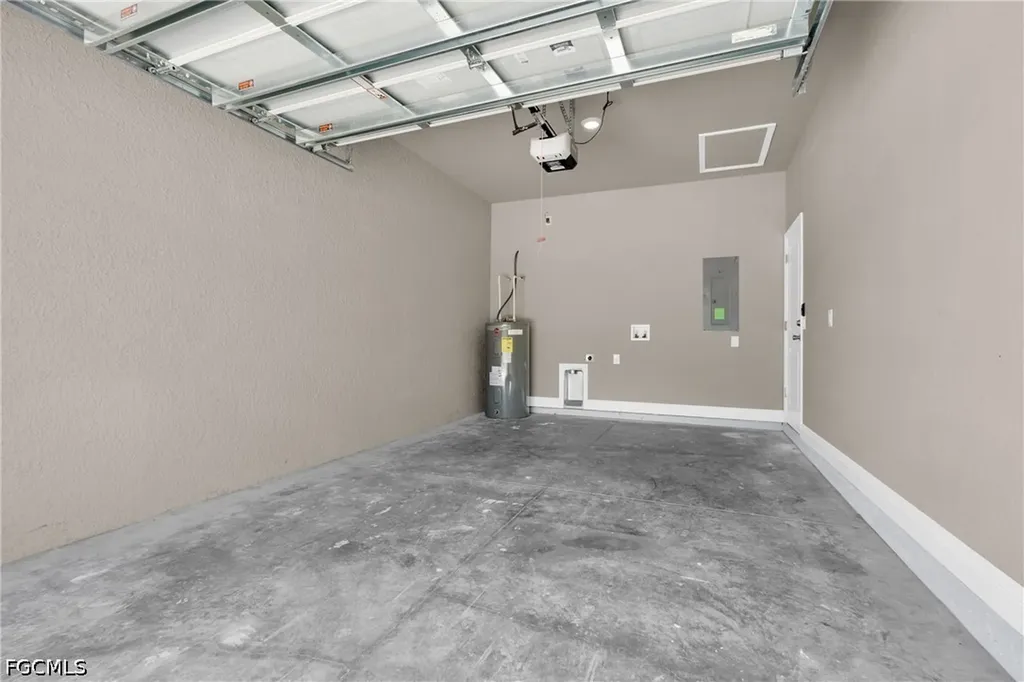 1054 Ainsworth Street E Lehigh Acres FL 33974
