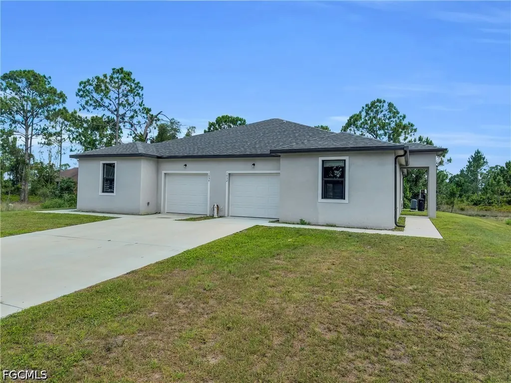 1054 Ainsworth Street E Lehigh Acres FL 33974