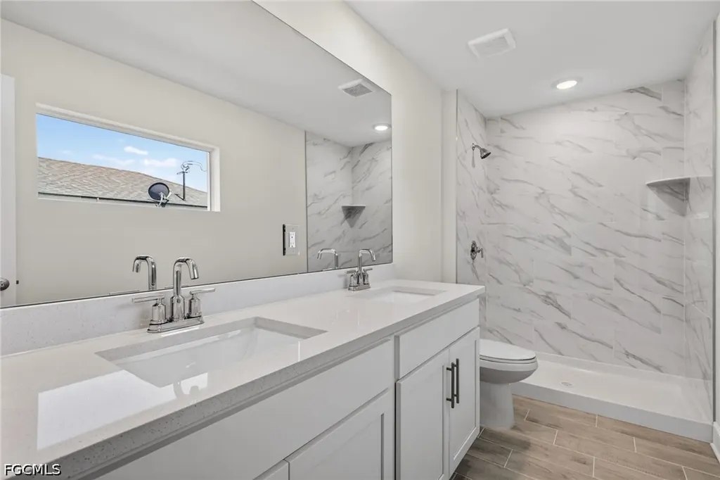 1707 NW 25th Lane Cape Coral FL 33993
