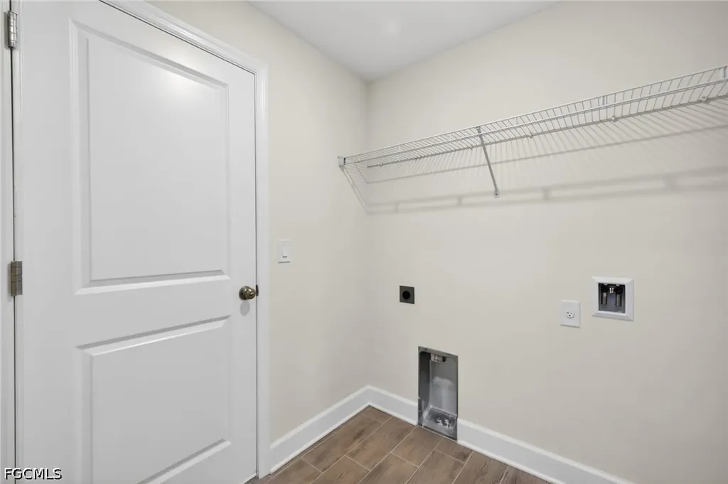 1707 NW 25th Lane Cape Coral FL 33993